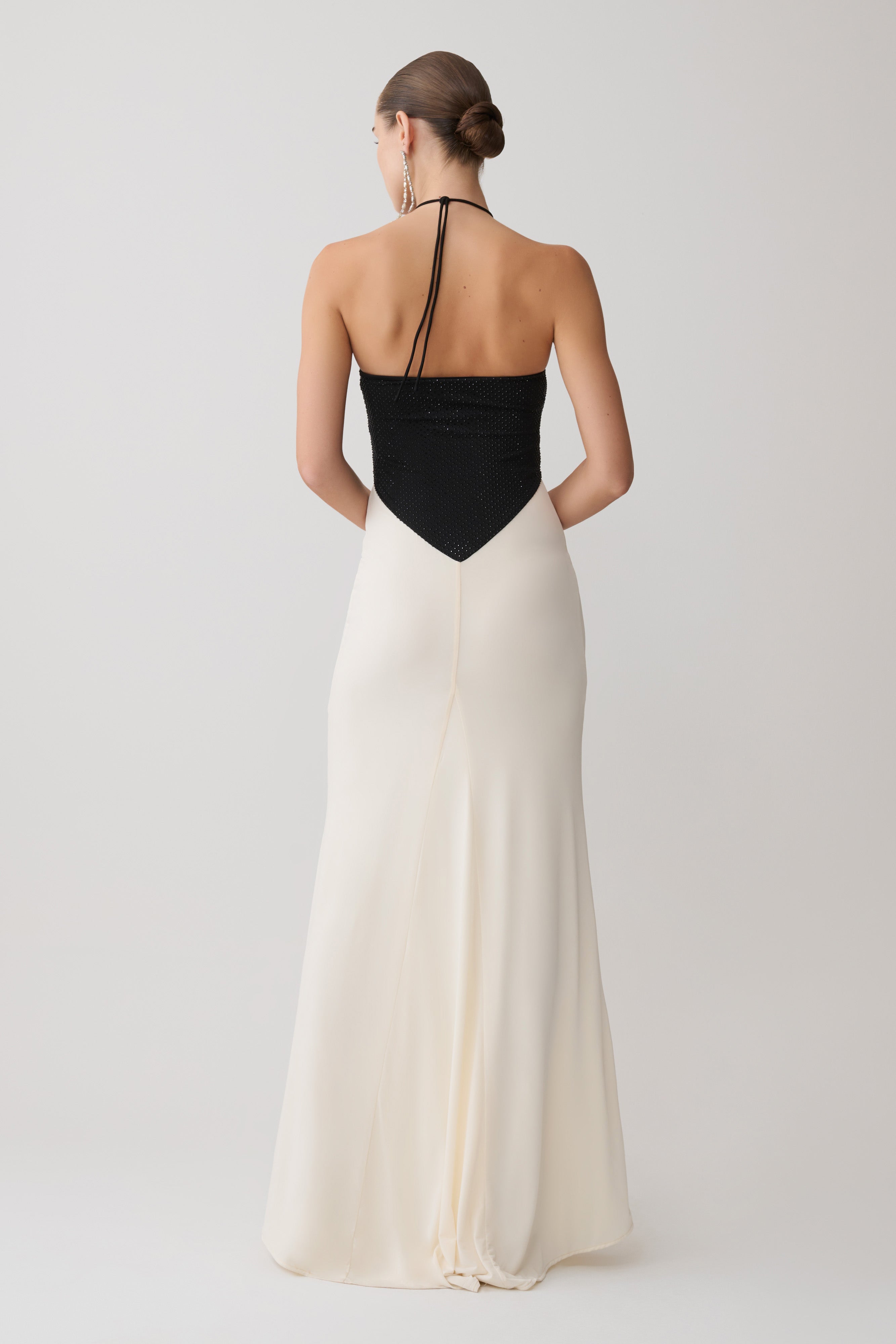 Hien Sequin Halter Langrok - Swart/Ivoor